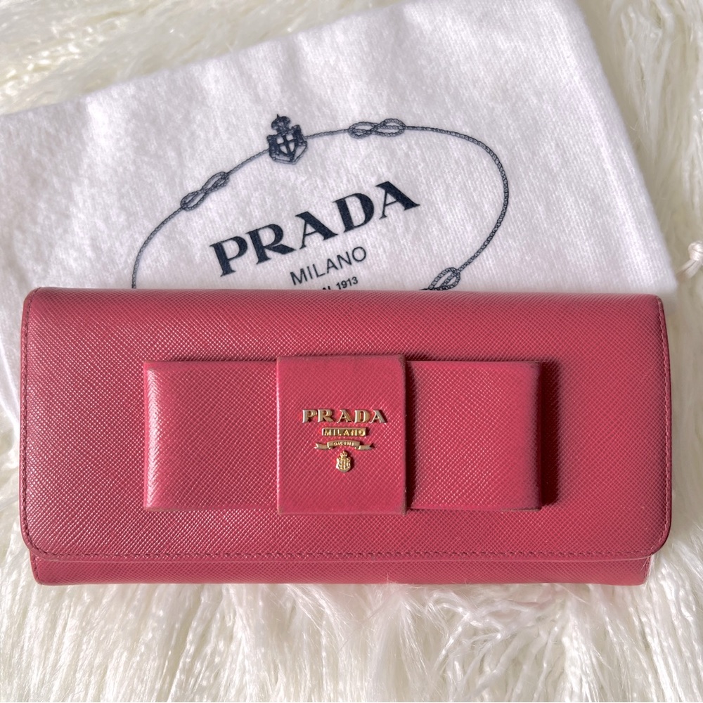 🎀Prada Saffiano Fiocco Wallet 🎀